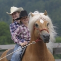 Děti a kůň | fotografie